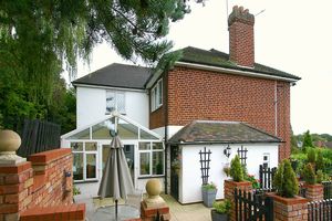 Rear patio- click for photo gallery
